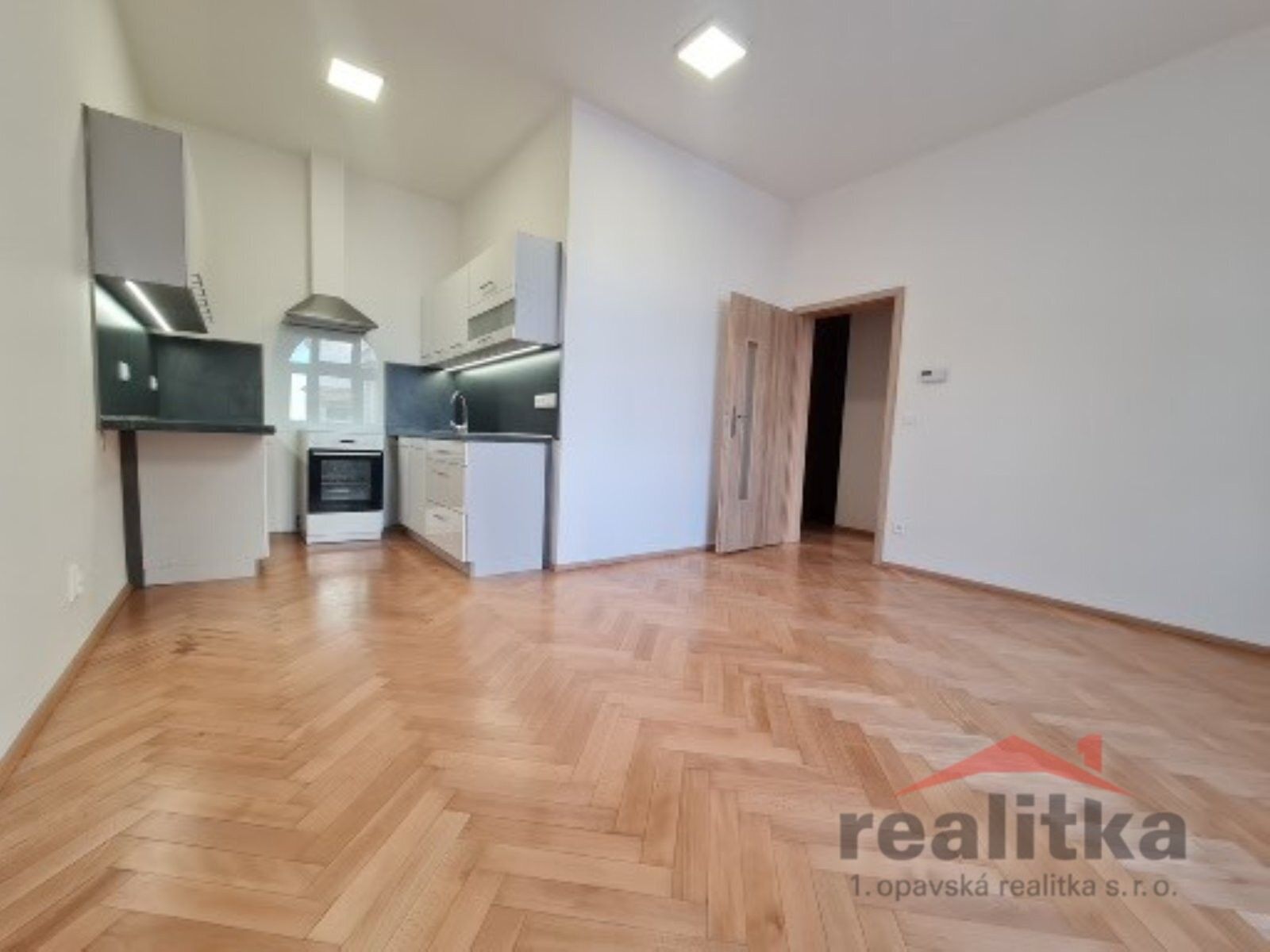 2+kk, Husova, Opava, 47 m²