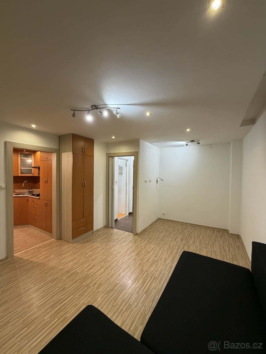 Byty, Ostrava, 710 00