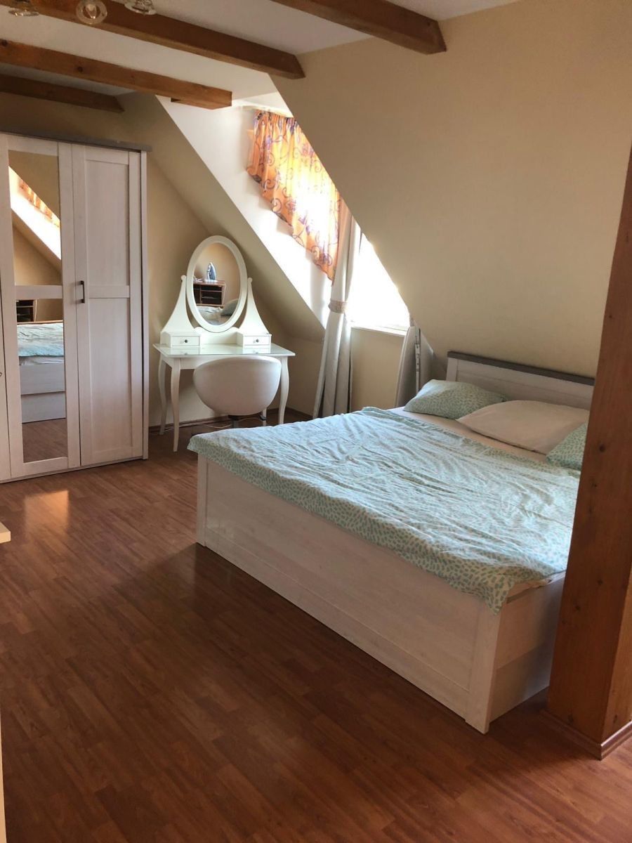 5+kk, U Waltrovky, Praha - Jinonice, 256 m² - 1
