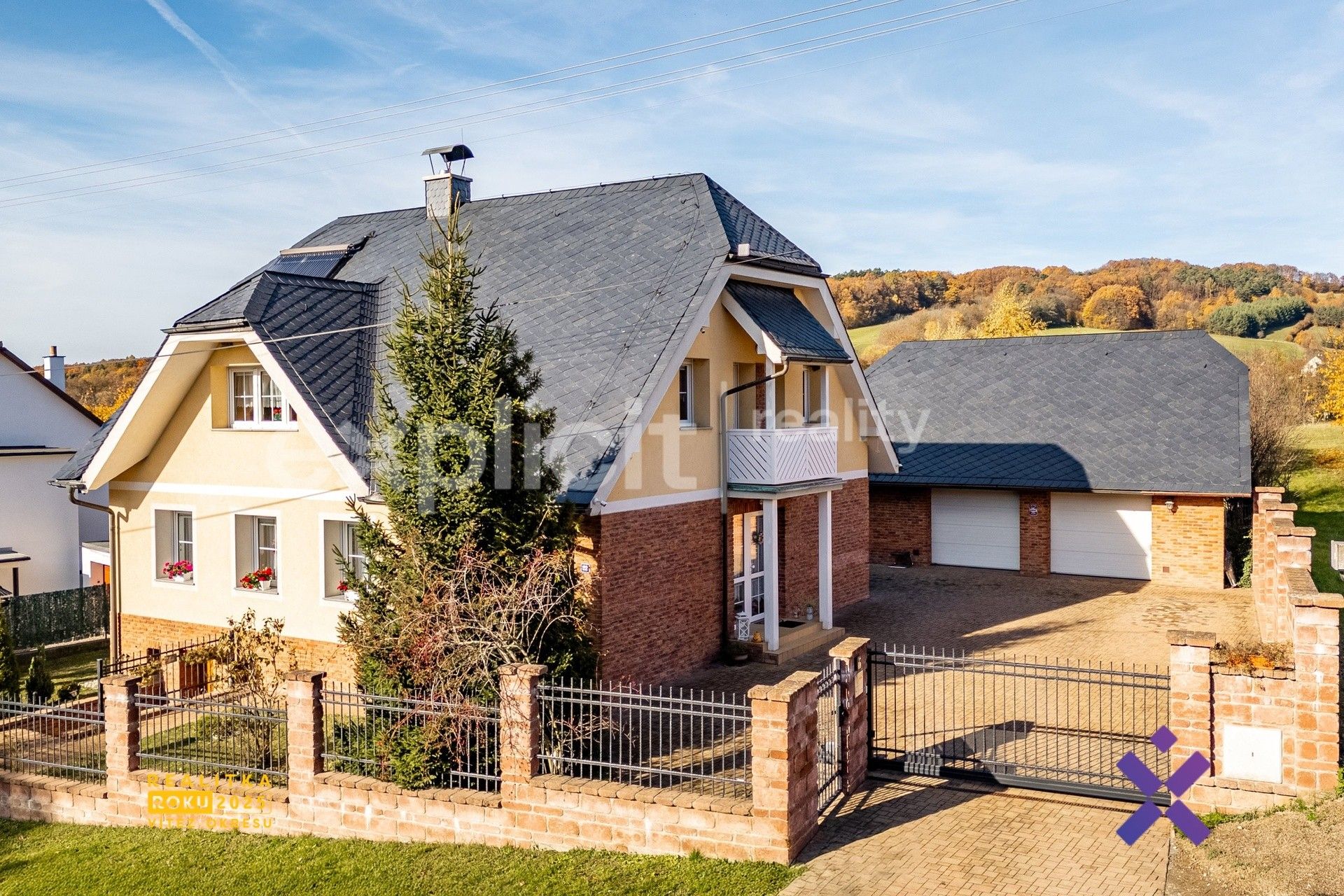 Rodinné domy, Provodov, 234 m²