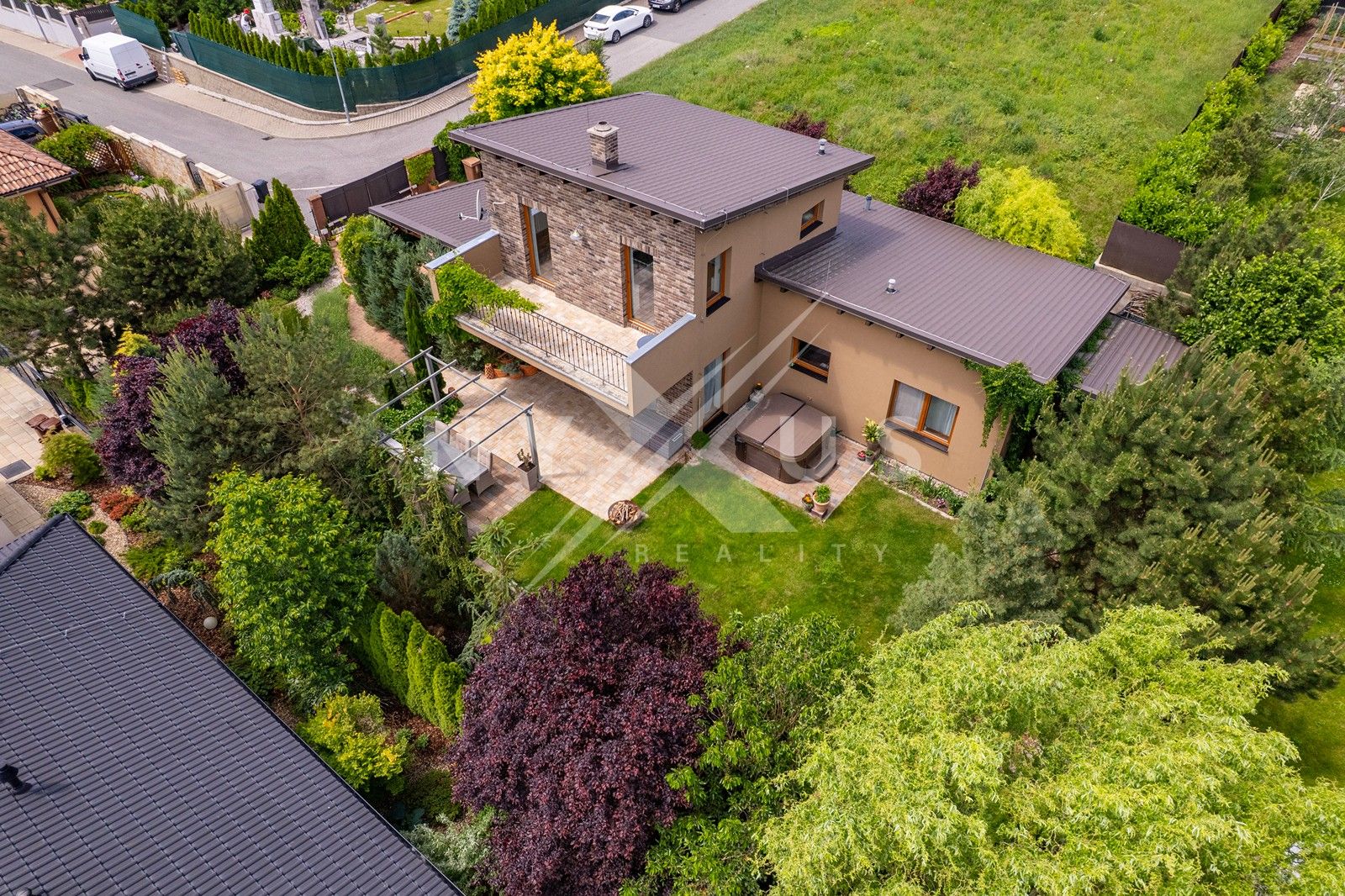 Prodej rodinný dům - Na Vinohradech, Králův Dvůr, 103 m²