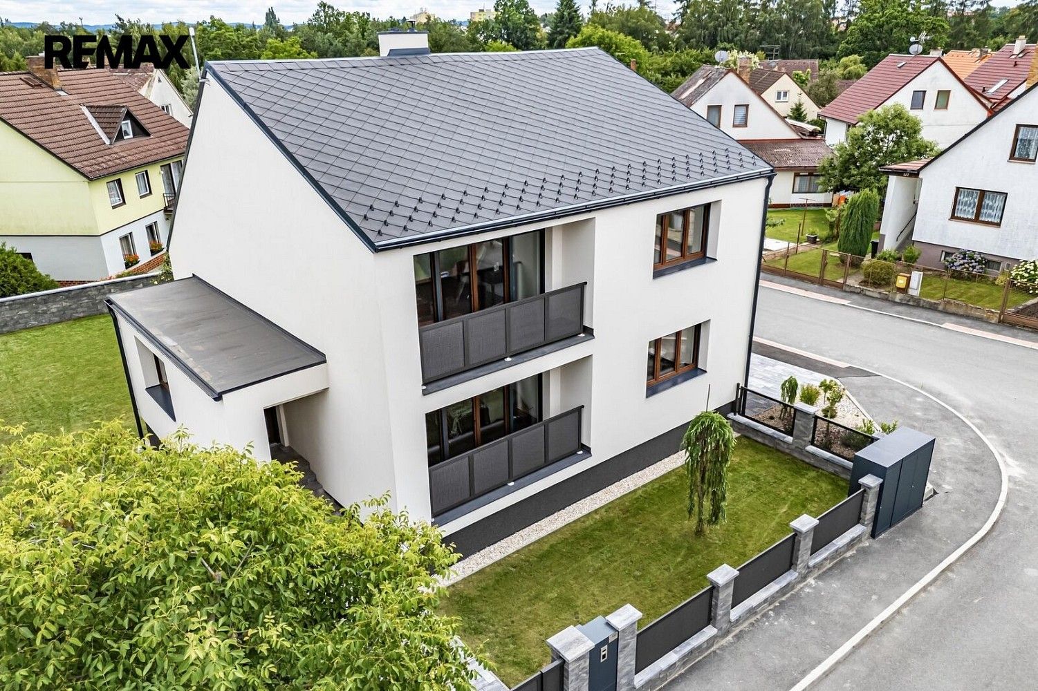 Rodinné domy, Jindřichův Hradec - Radouňka, Jihočeský kraj, 184 m² - 1