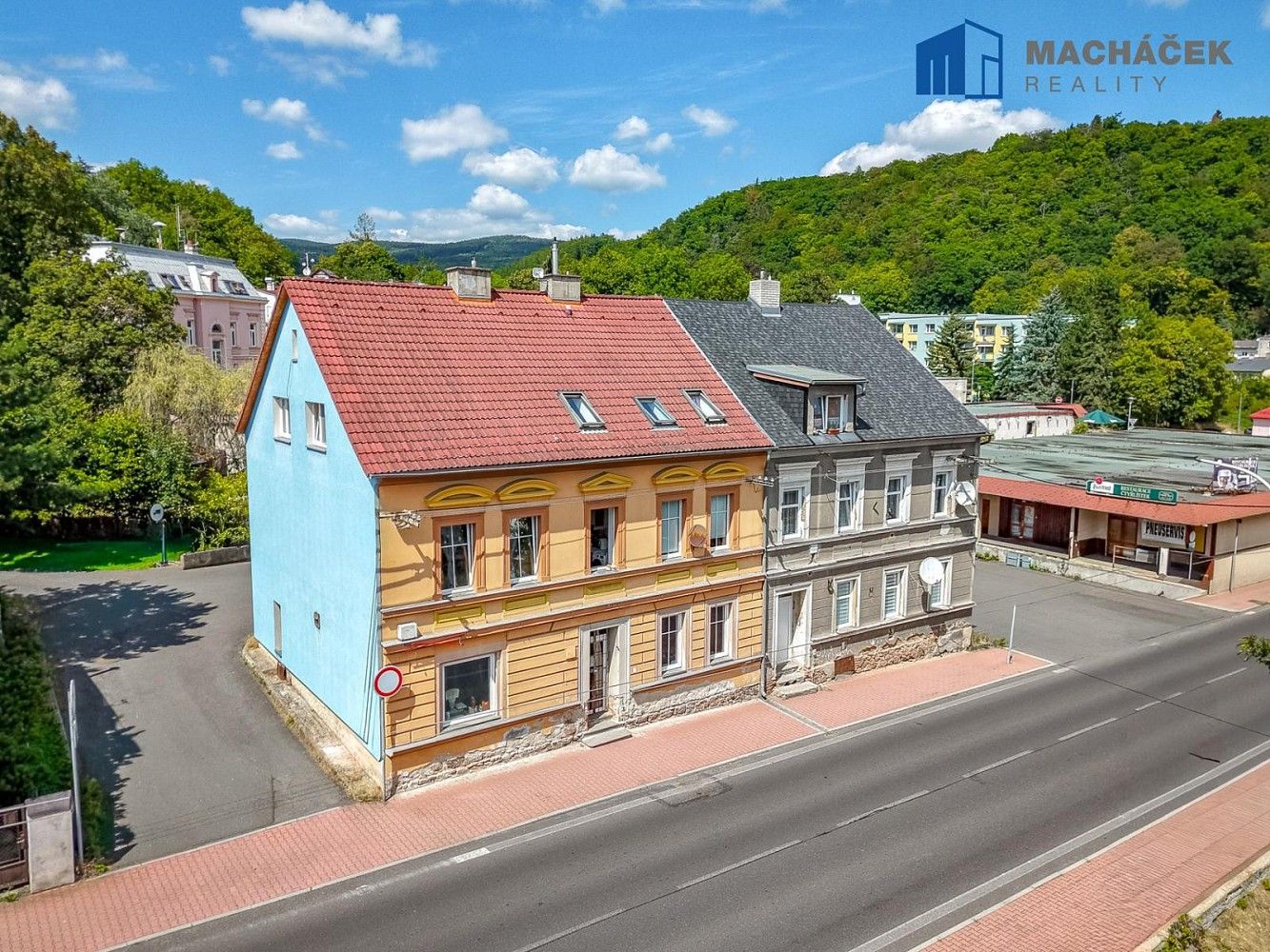 Prodej rodinný dům - Krušnohorská, Dubí, okres Teplice, 350 m² - 5