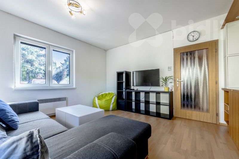 Prodej byt 2+kk - Na Ladech 1099, Květnice, 58 m² - 2
