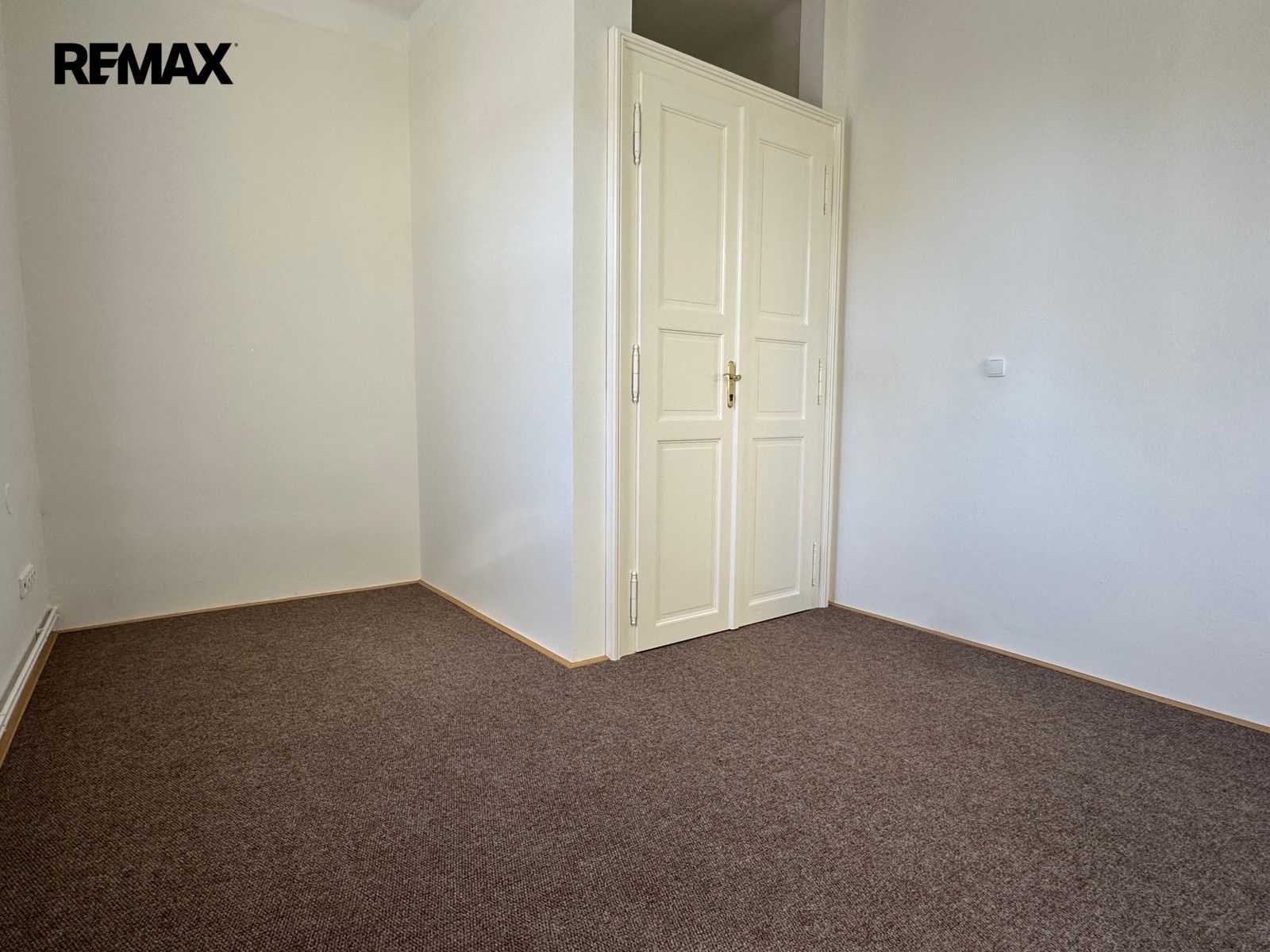 Pronájem kancelář - Kleinerova 1504, Kladno, 14 m² - 5