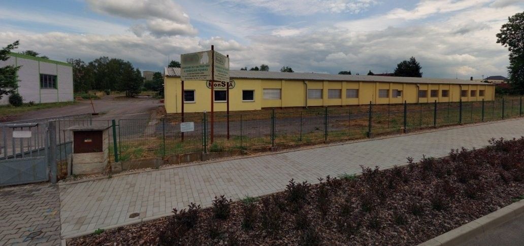 Sklad, 686 m²