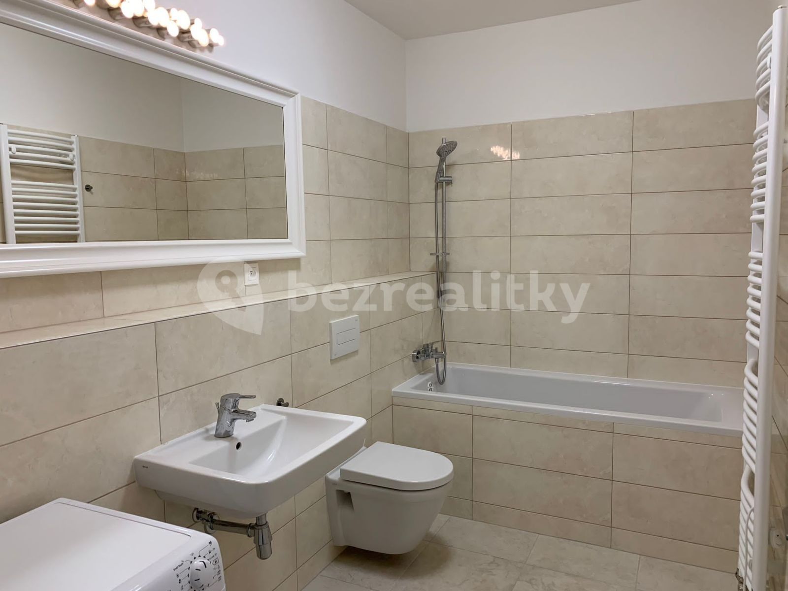 Pronájem byt 2+kk - Zlochova, Praha - Modřany, 54 m² - 5
