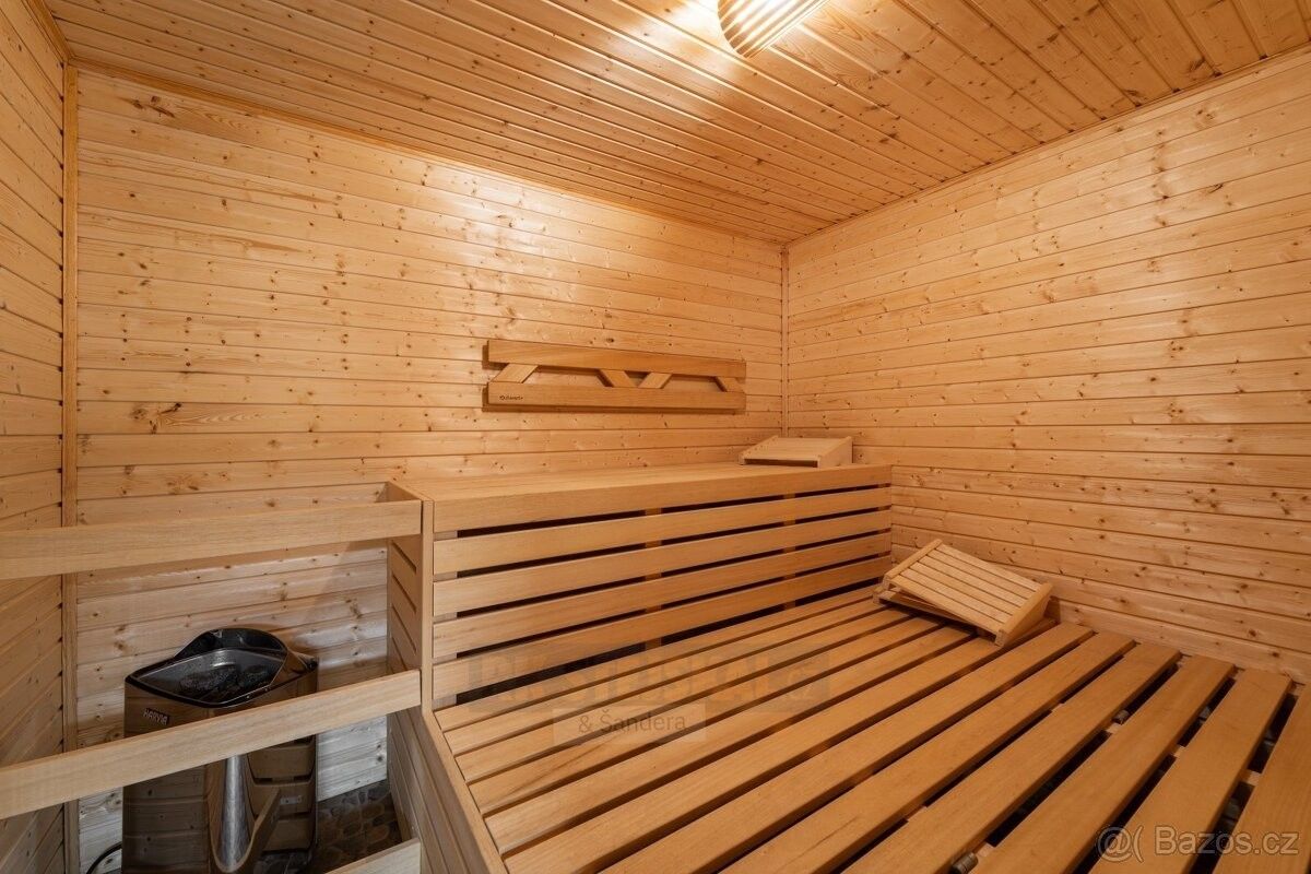 Nemovitost · Lipno nad Vltavou, 382 78 - 3