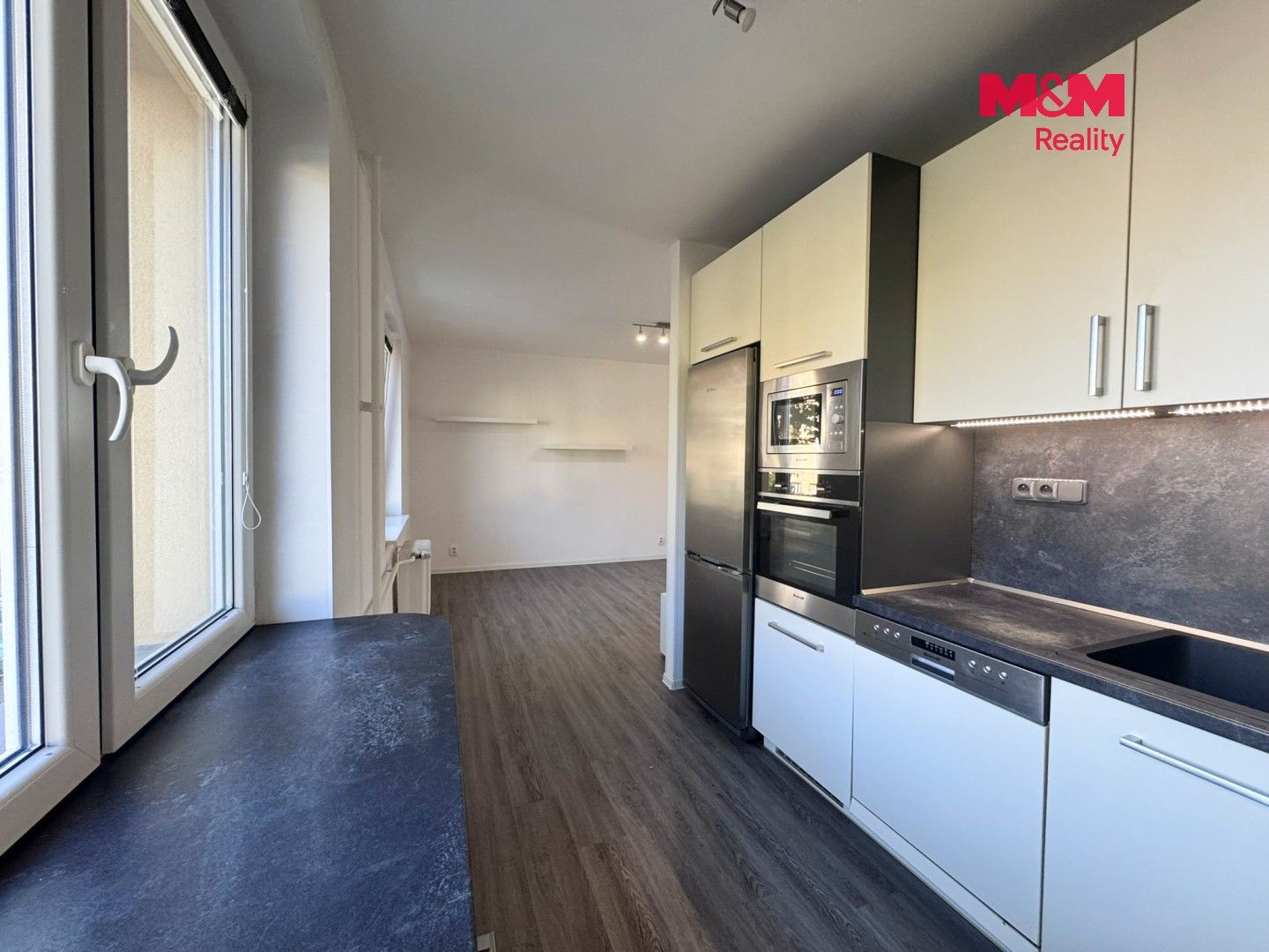 Byt 2+kk · 49 m² · Benešovo náměstí, Pardubice - 3