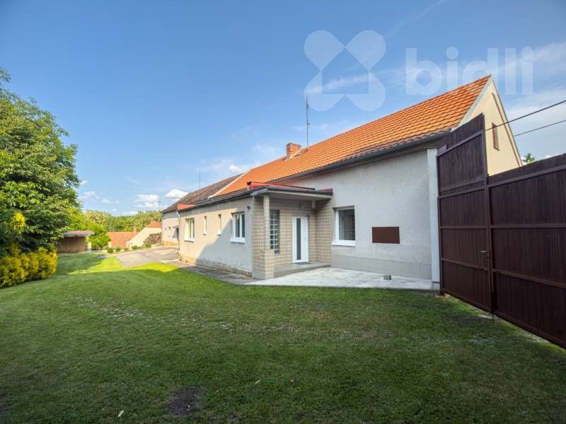 Prodej rodinný dům - Planá, Hromnice, 1 m²