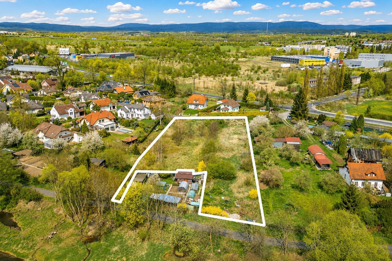 Pozemek pro bydlení · Karlovy Vary - Tašovice, Karlovarský kraj - 3
