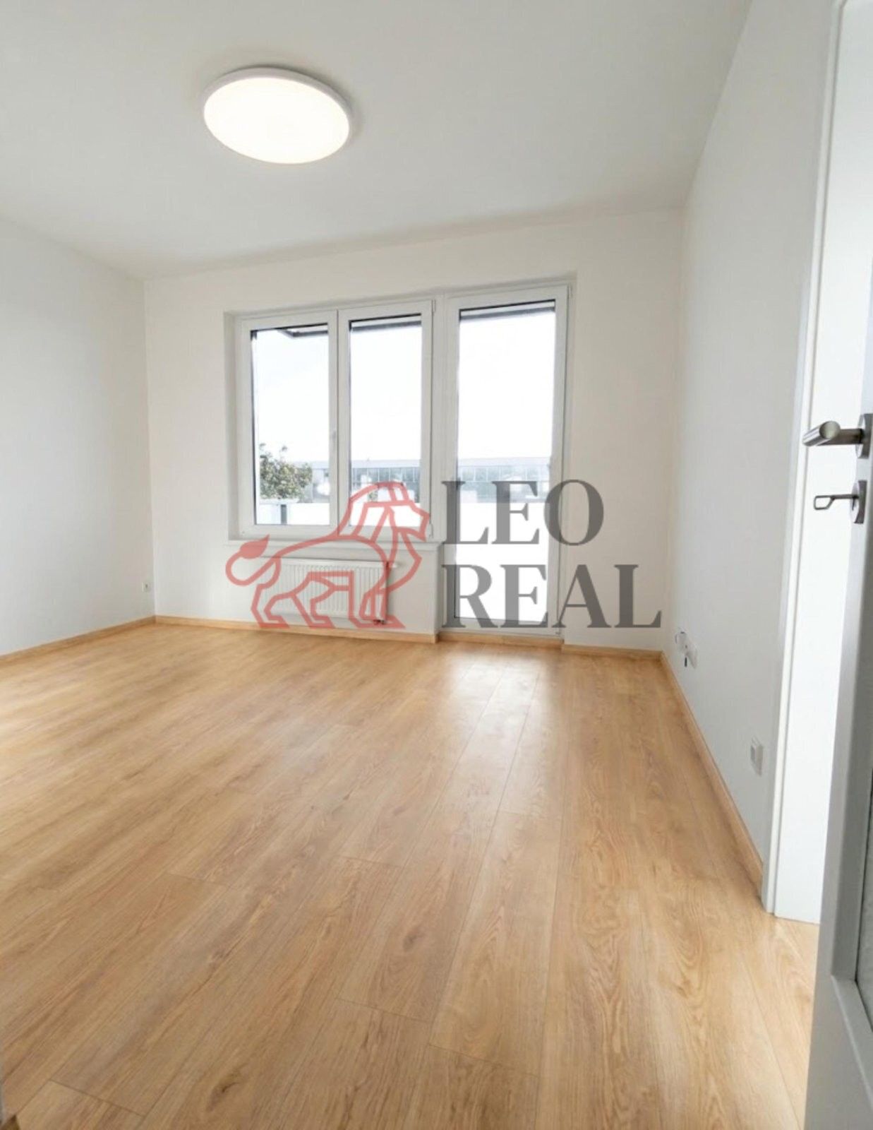 Byt 2+kk · 40 m² · Arnošta Staňka,Hostivař,Praha - 3