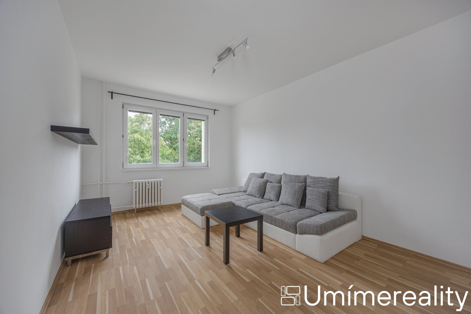 Pronájem byt 2+1 - Na okraji, Praha, 55 m²