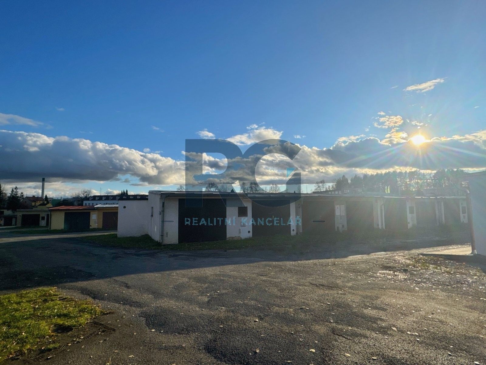 Garáže, Lesní, Trhové Sviny, 21 m²