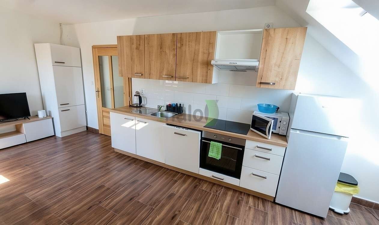 3+kk, Školní, Netolice, 76 m² - 2