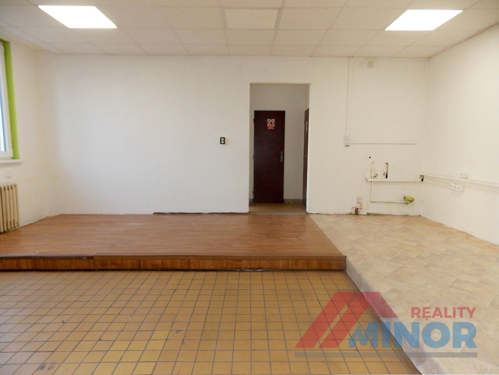 Obchodní prostory, Vikova 471, Slaný, 101 m²