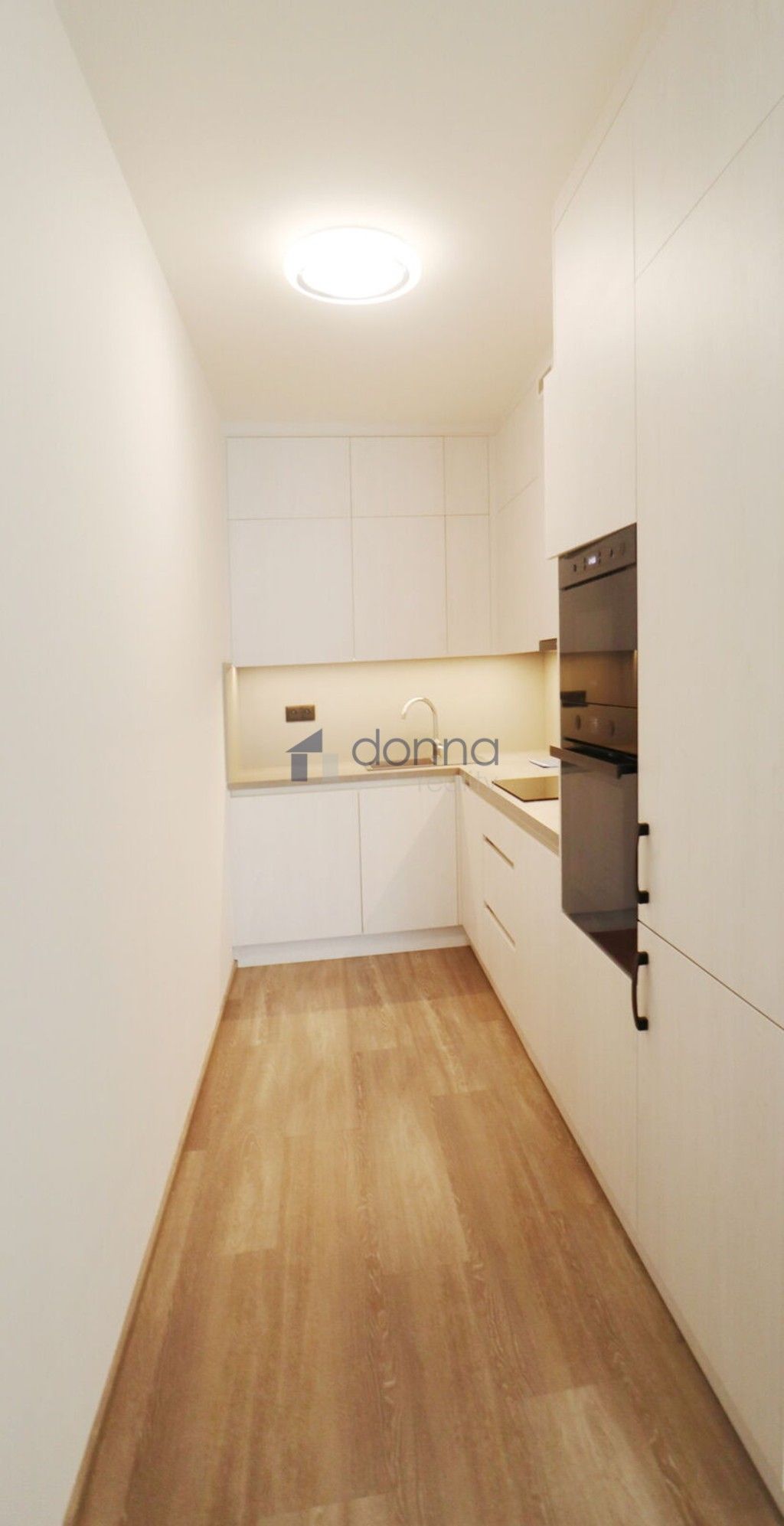Pronájem byt 2+kk - Sochorcova 1051, Praha Háje, 64 m² - 5