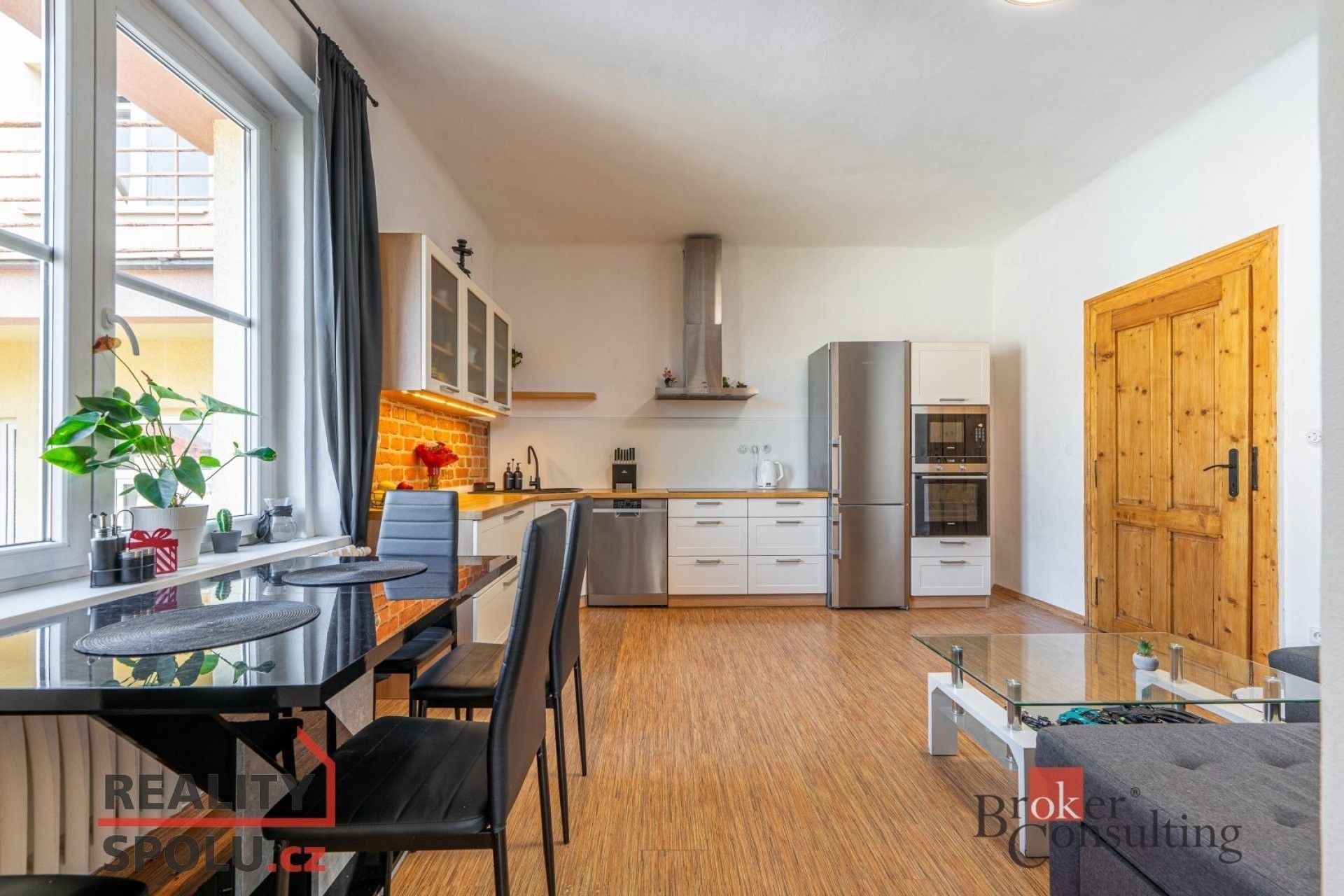 3+kk, Edvarda Beneše, Plzeň, 65 m²