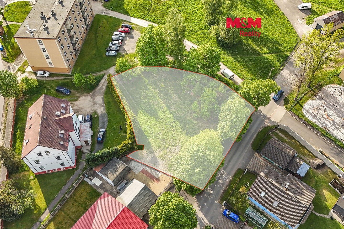 Komerční pozemek, 1 168 m²