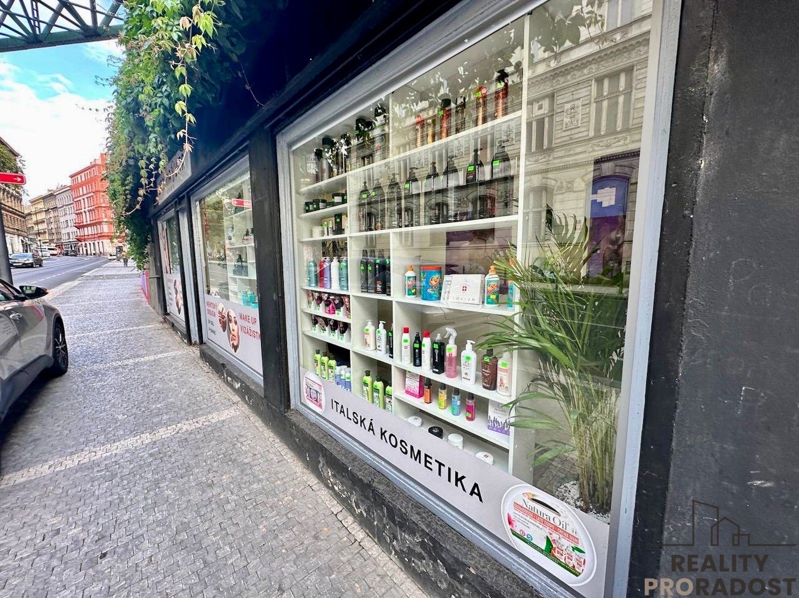 Pronájem obchodní prostory - Husitská, Praha, 10 m²