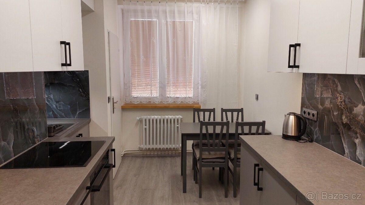 Pronájem byt - Bukovany, 779 00