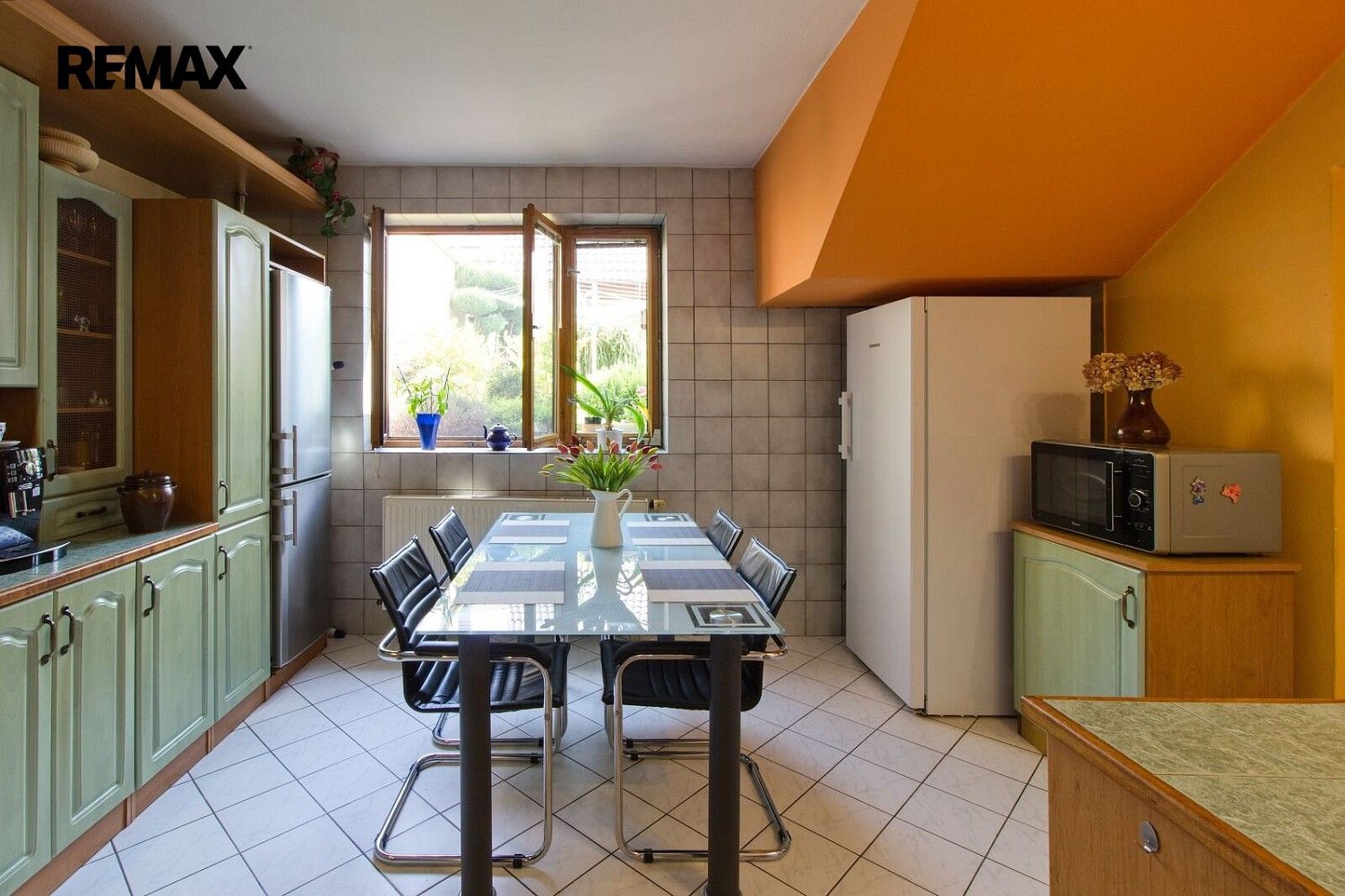 Prodej rodinný dům - Dobešovská, Černovice, okres Pelhřimov, 210 m² - 5
