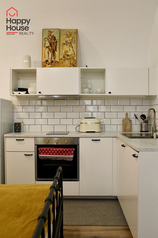 Byt 1+kk · 30 m² · Praha - Smíchov, okres Praha 5, Hlavní město Praha - 3