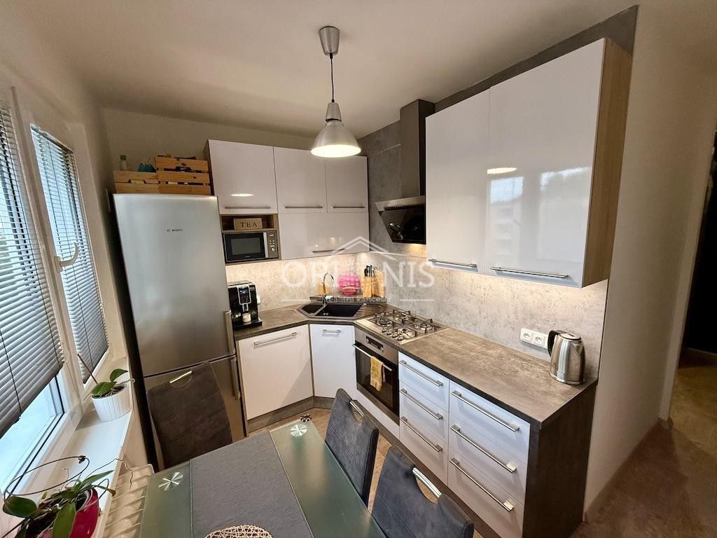 Prodej byt 3+1 - Cihlářská, Chomutov, 72 m²