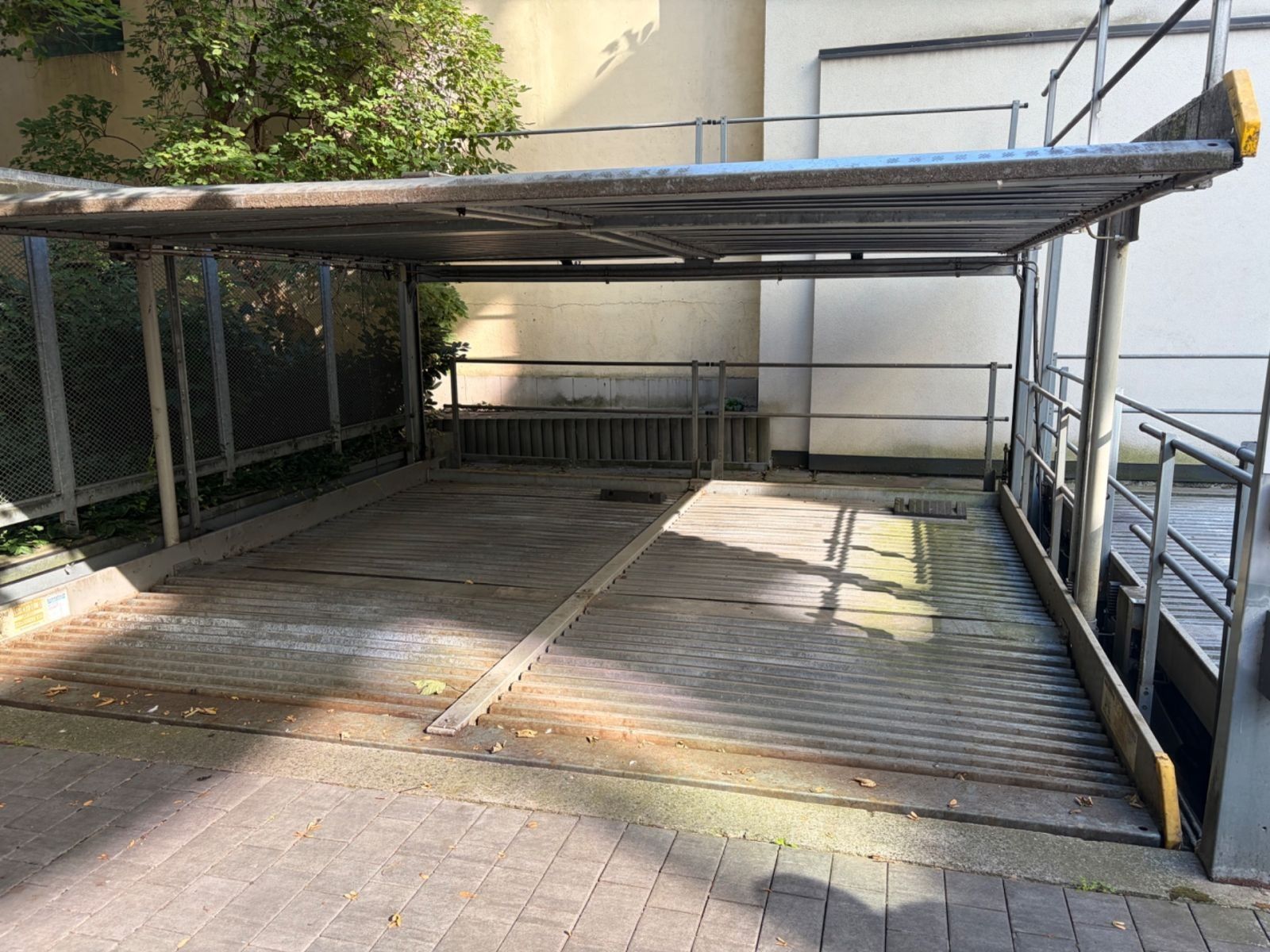 Garáže, Staropramenná, Praha - Smíchov, 13 m² - 1