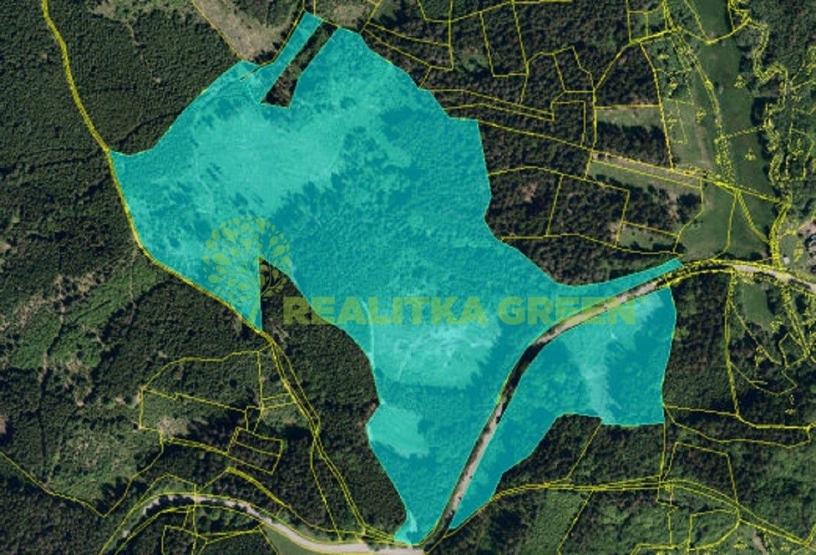 Prodej les - Modřínová, Zlín, 179 312 m²