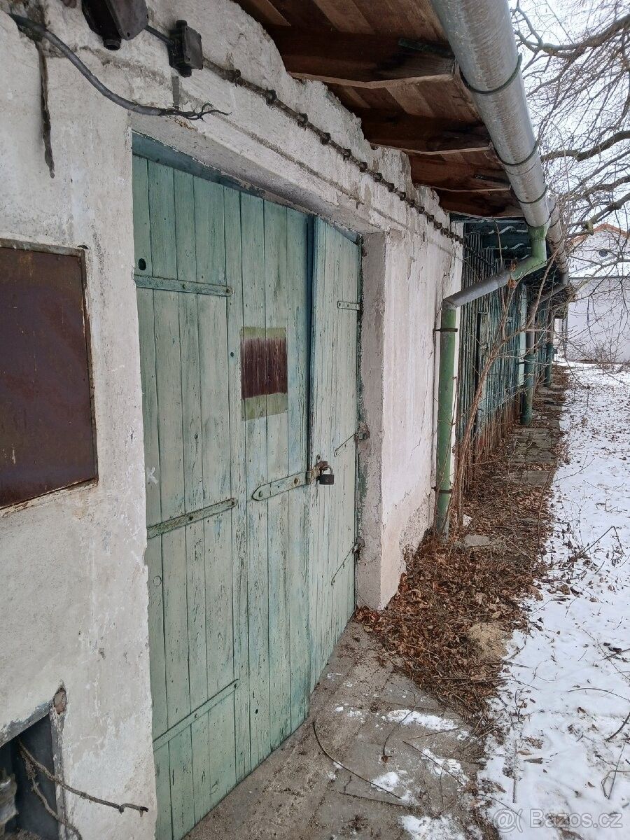 Sklady, Hrušovany nad Jevišovkou, 671 67 - 1