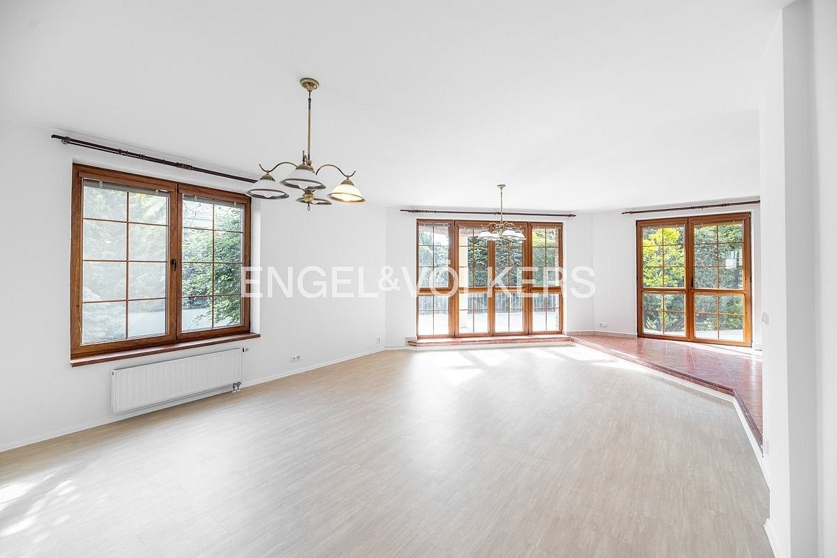 Pronájem rodinný dům - Praha - Nebušice, okres Praha 6, Hlavní město Praha, 384 m² - 5