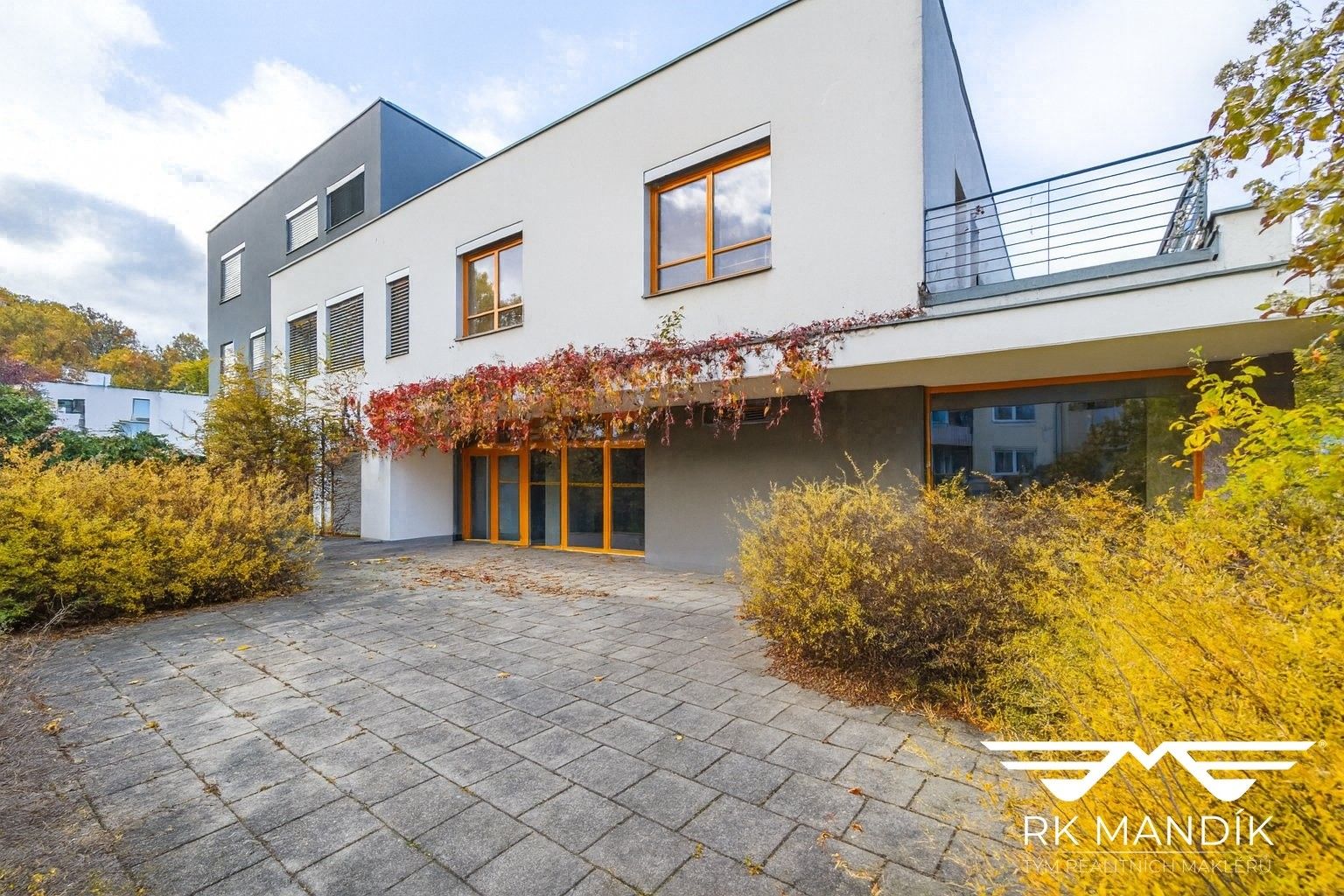 Obchodní prostory, K Cukrovaru, Odolena Voda, 90 m² - 1