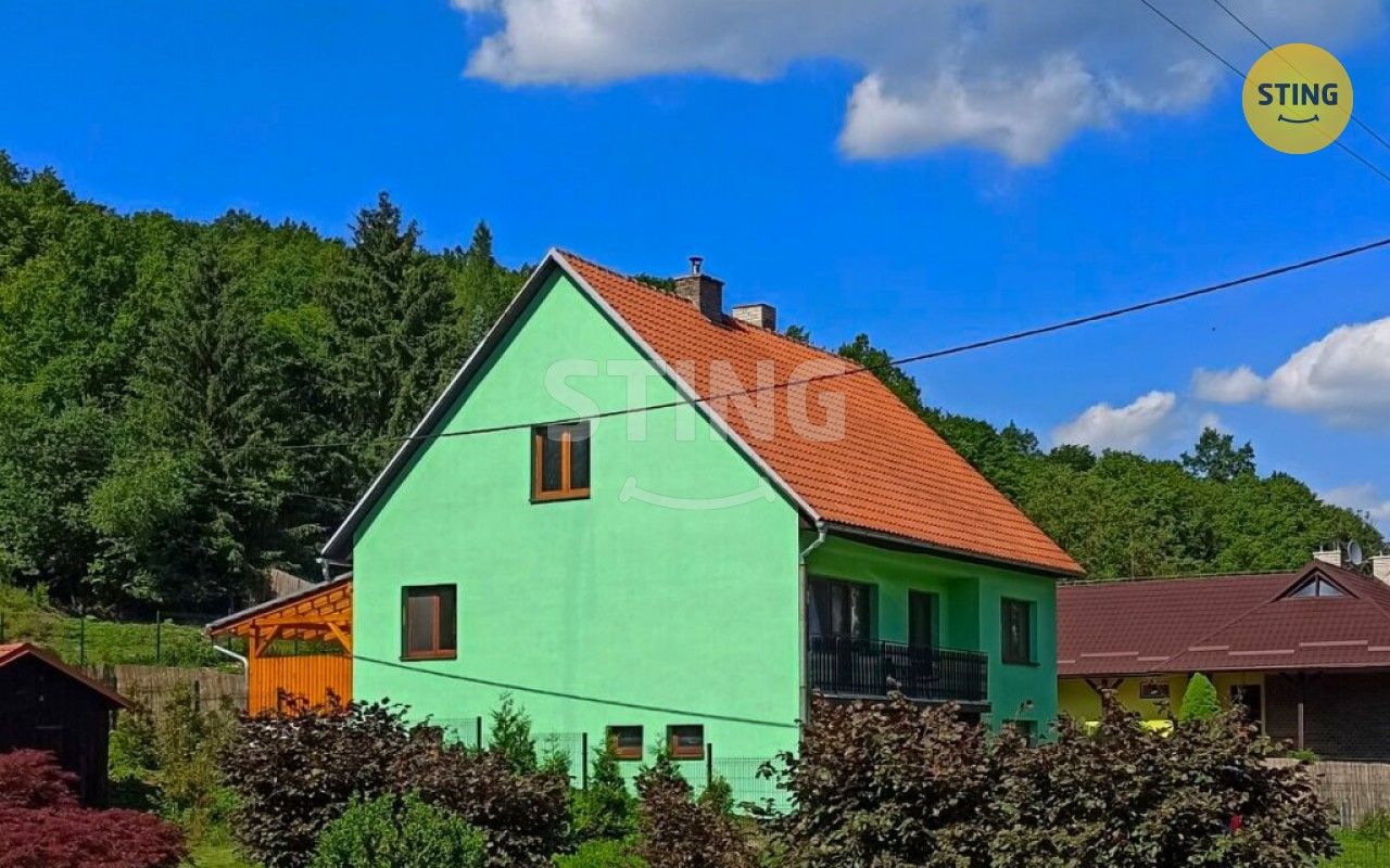 Prodej rodinný dům - Vápenice, 150 m²
