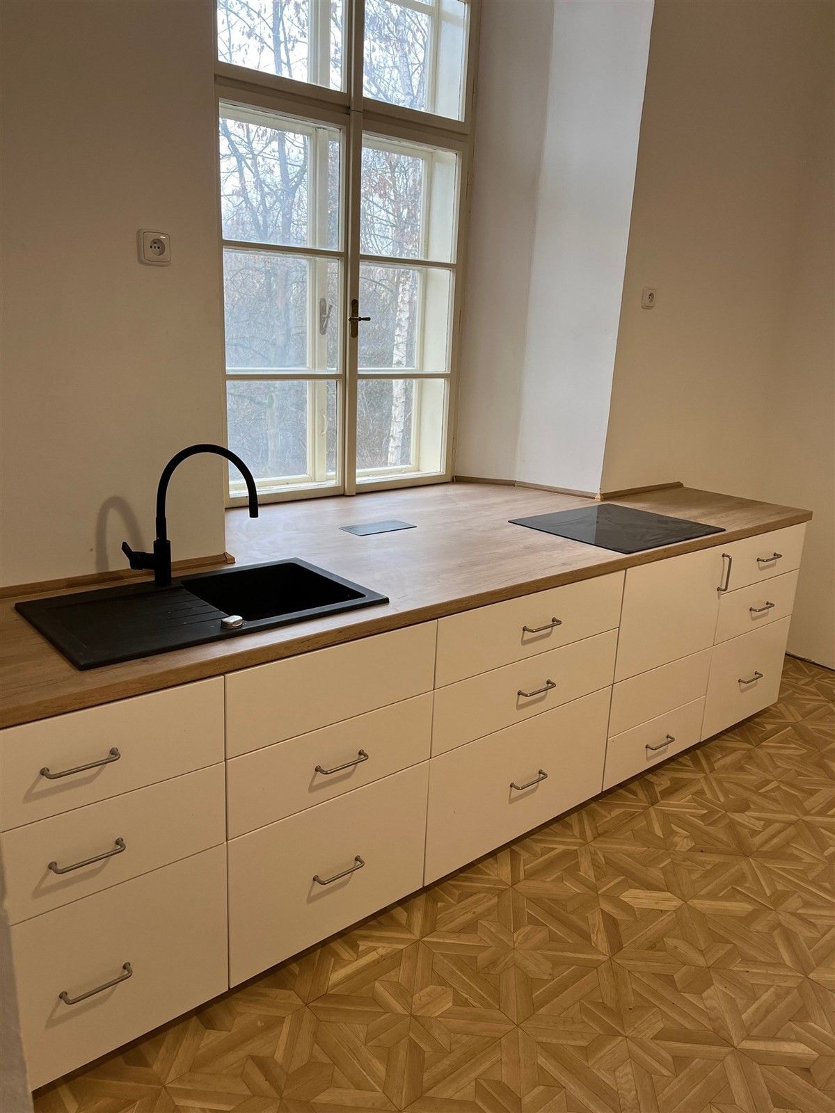 Pronájem byt 2+kk - Vinecká, Mladá Boleslav, 52 m²