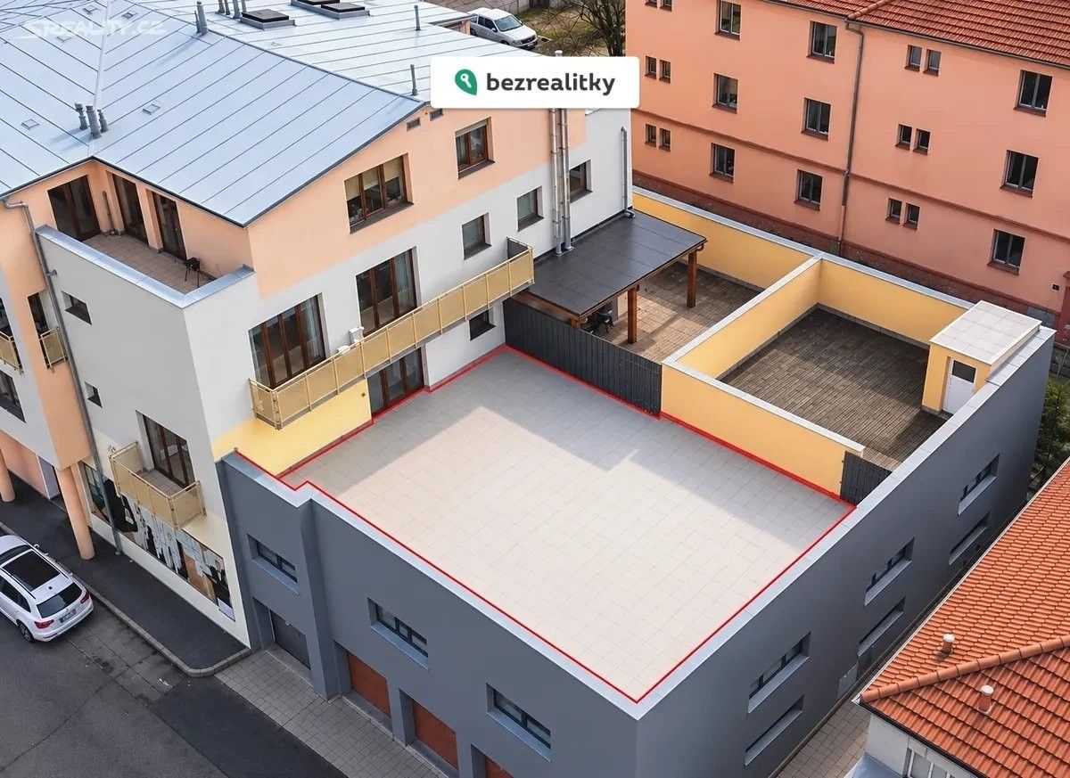 2+1, U Kloubových domů 330, Praha Vysočany, 74 m² - 1