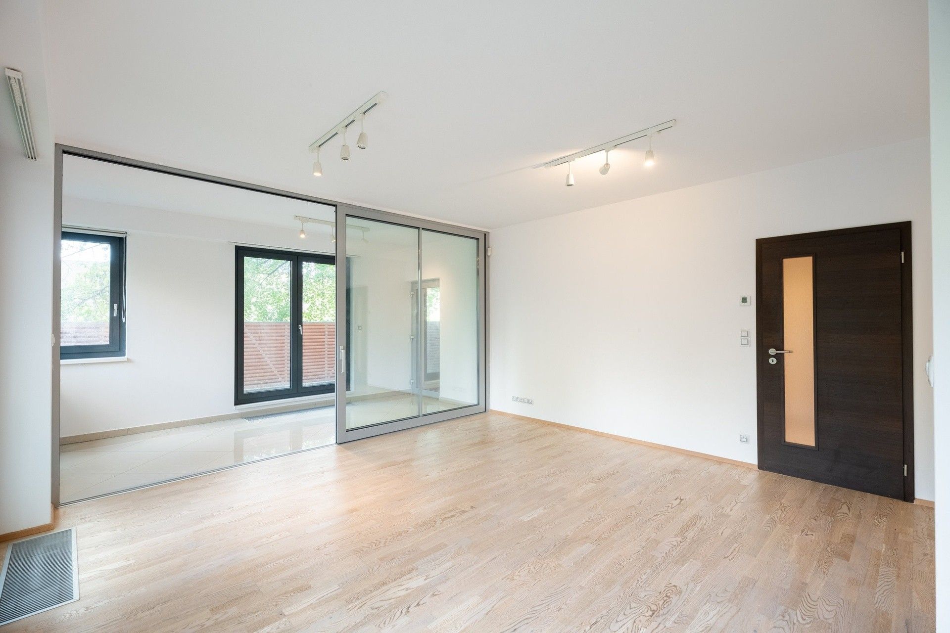 Byt 2+kk · 66 m² · Olšanská, Praha - 3