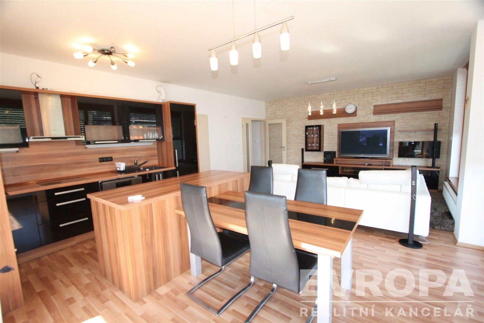 Prodej byt 4+kk - Vacínovská, Praha, 117 m²