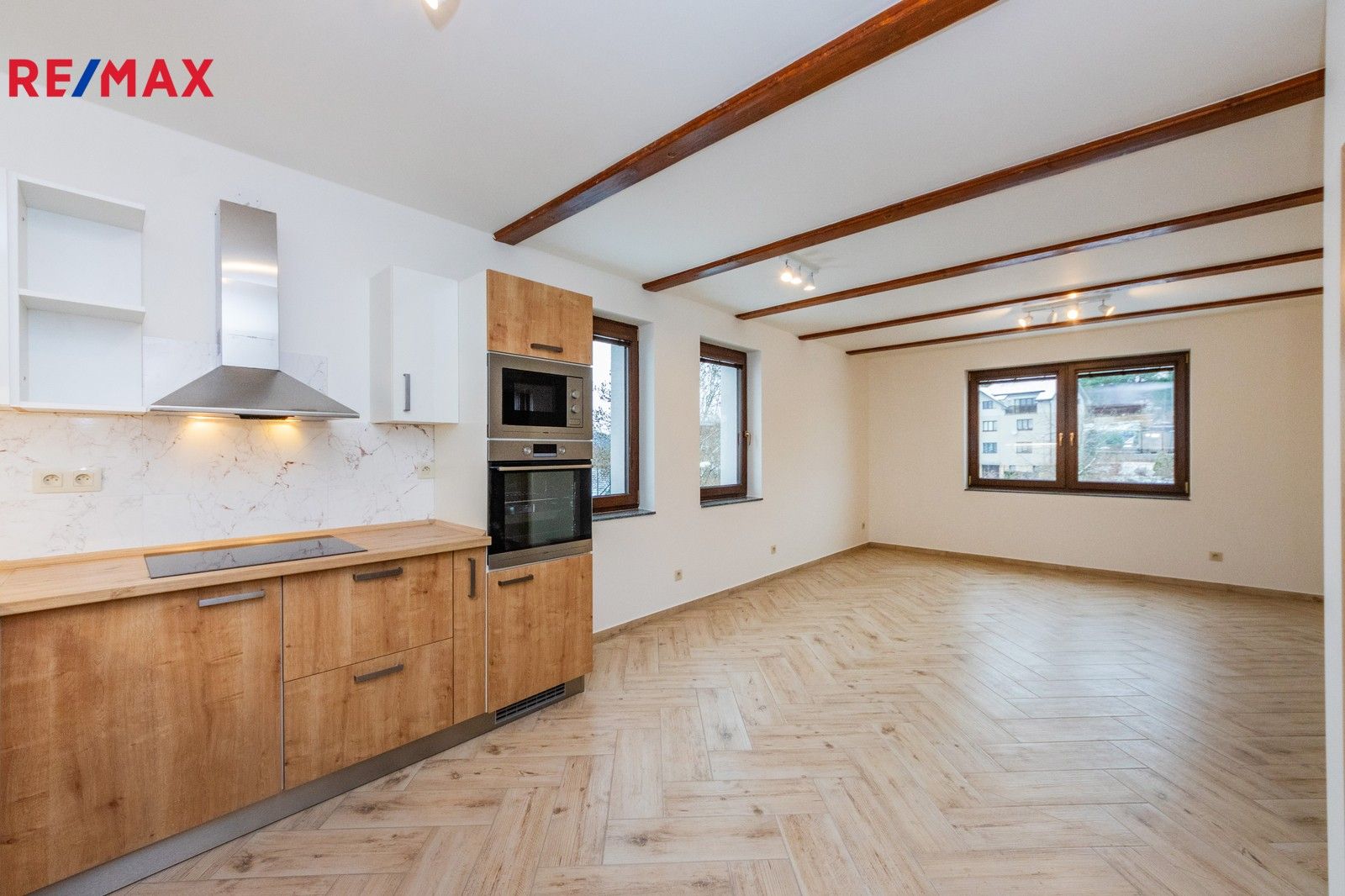 3+kk, K Vlásence, Praha, 138 m²