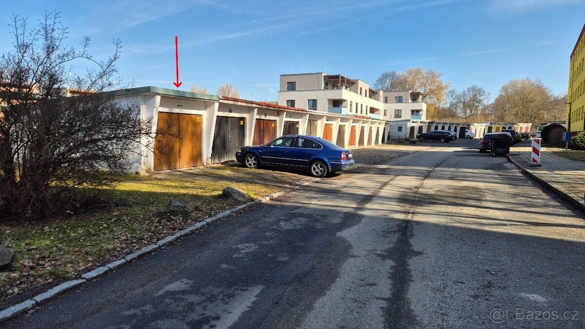 Garáže, Tábor, 390 02