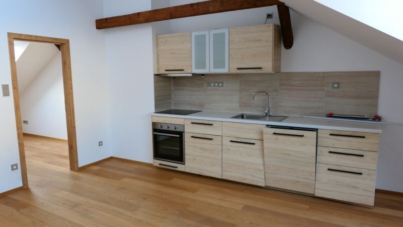 3+kk, Husovo náměstí, Náchod, 53 m²