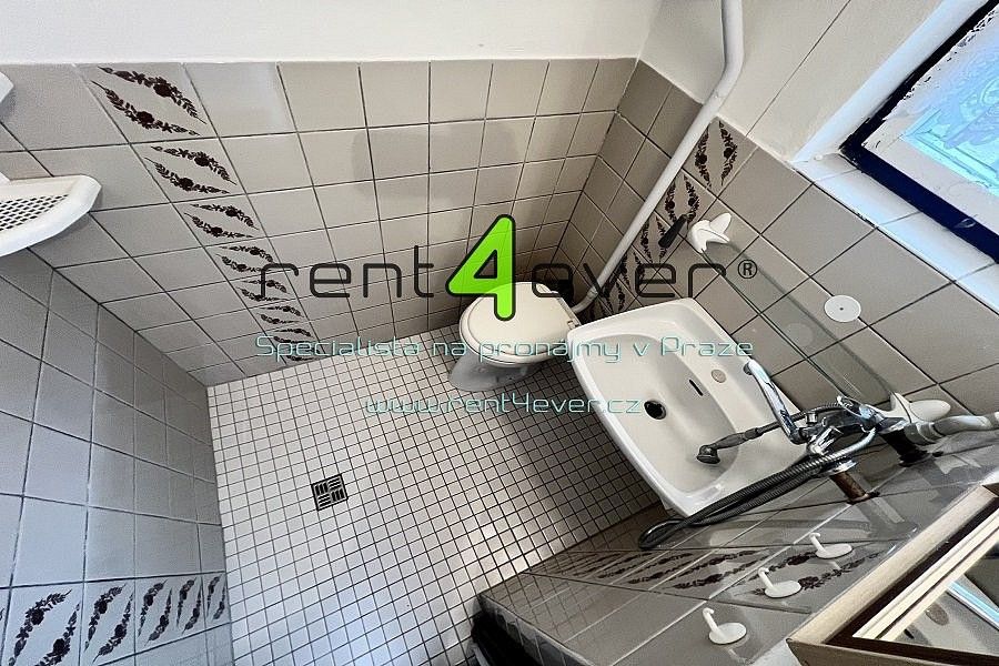 Rodinný dům · 30 m² · Jesenice - Kosobody, okres Rakovník, Středočeský kraj - 3