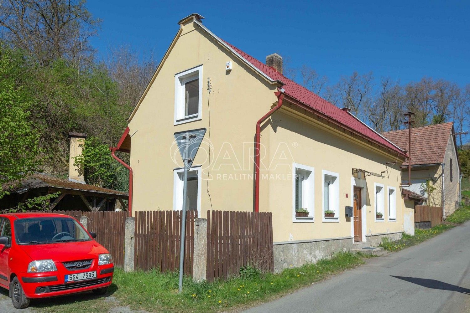 Prodej rodinný dům - Chorušice - Choroušky, okres Mělník, 111 m² - 5