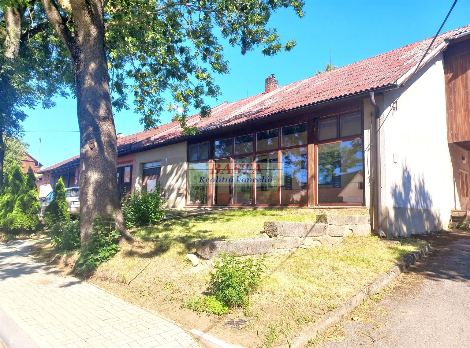 Pronájem rodinný dům - Kamenička 63, Kamenice, 134 m²