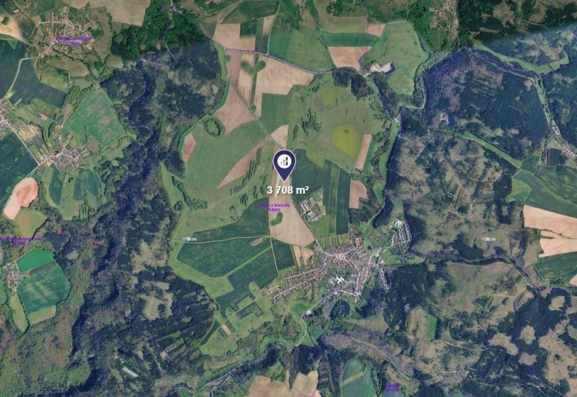 Zemědělské pozemky, Ostrov u Macochy - 2