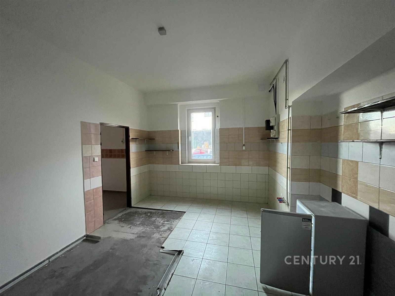 Komerční nemovitost · 233 m² · Hostomice - 4