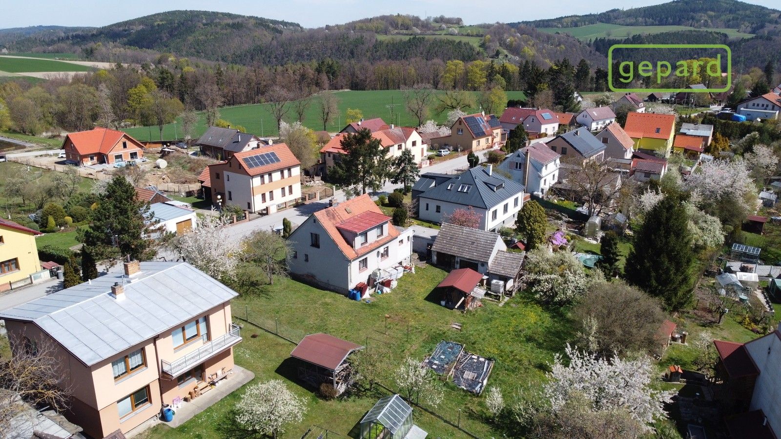 Rodinné domy, Zlatá Koruna, 145 m² - 2
