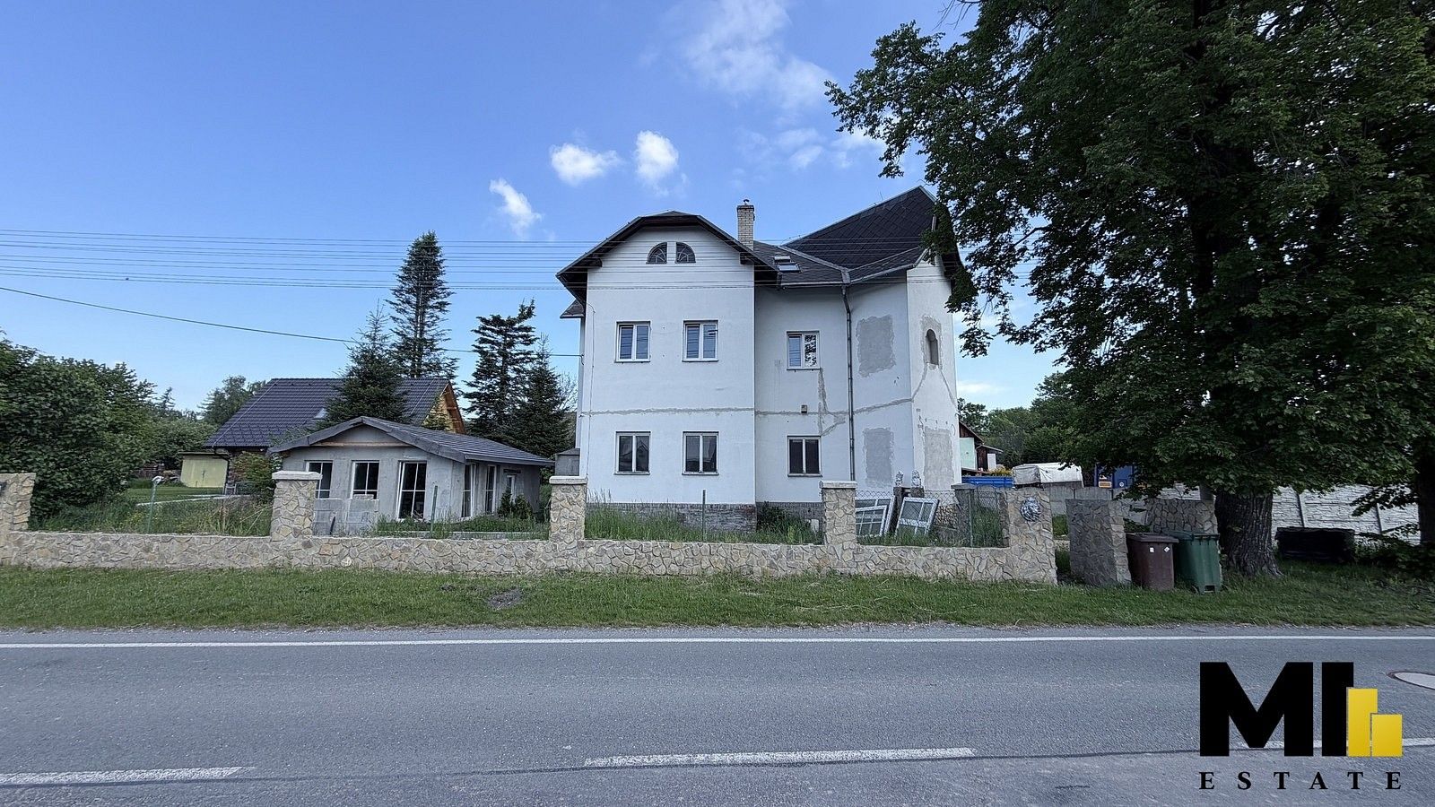 Prodej rodinný dům - Jindřichov, okres Bruntál, 480 m² - 2