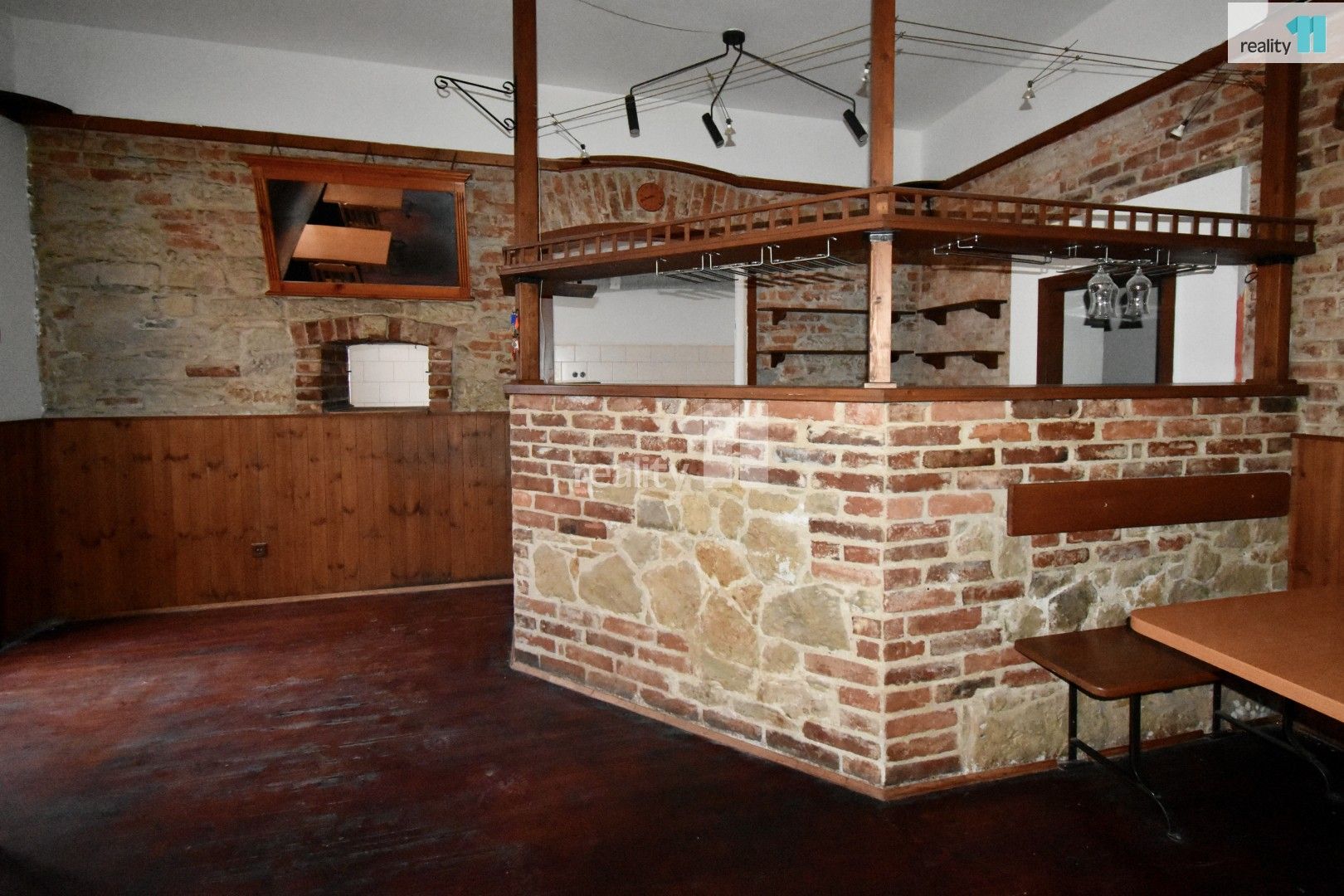 Restaurace · 232 m² · Masarykovo náměstí ., Náchod - 4
