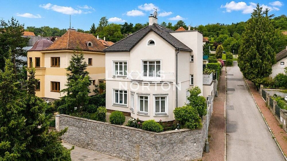 Prodej rodinný dům - Praha - Velká Chuchle, okres Praha 16, Hlavní město Praha, 289 m² - 5